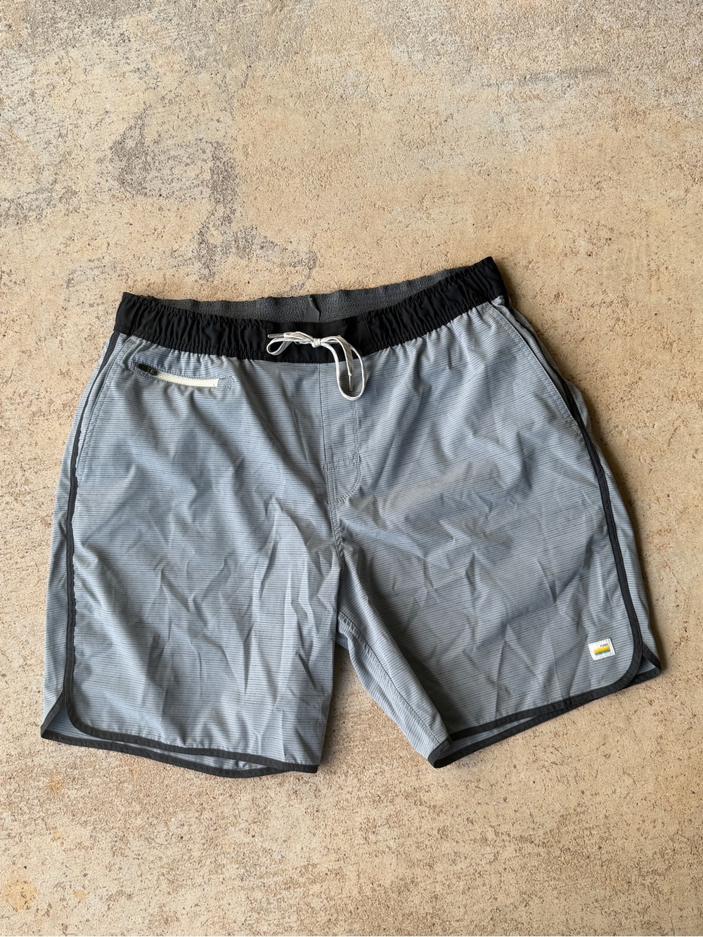 Vuori Banks Shorts - Men's 7" Inseam Size XL